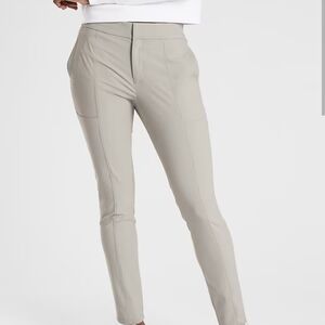 Athleta Light Gray Wander Stash Skinny Pant